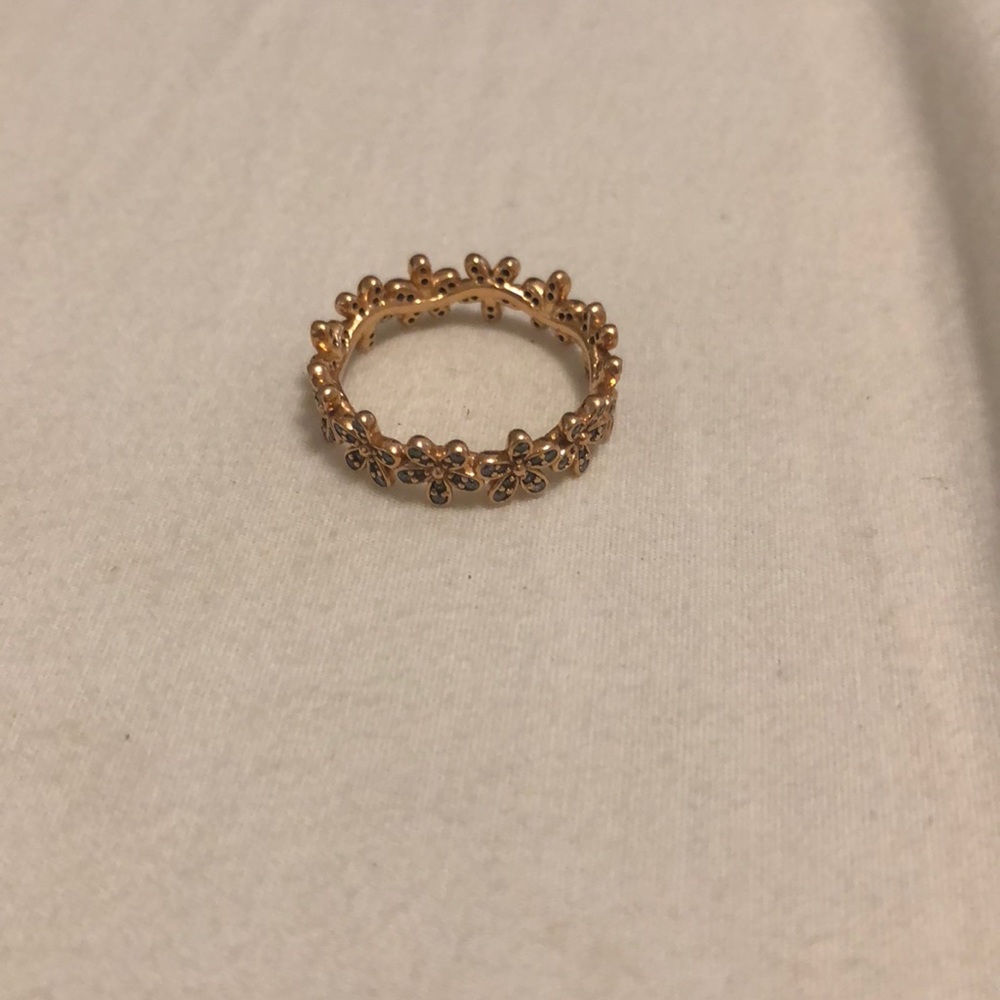 Rose gold pandora ring